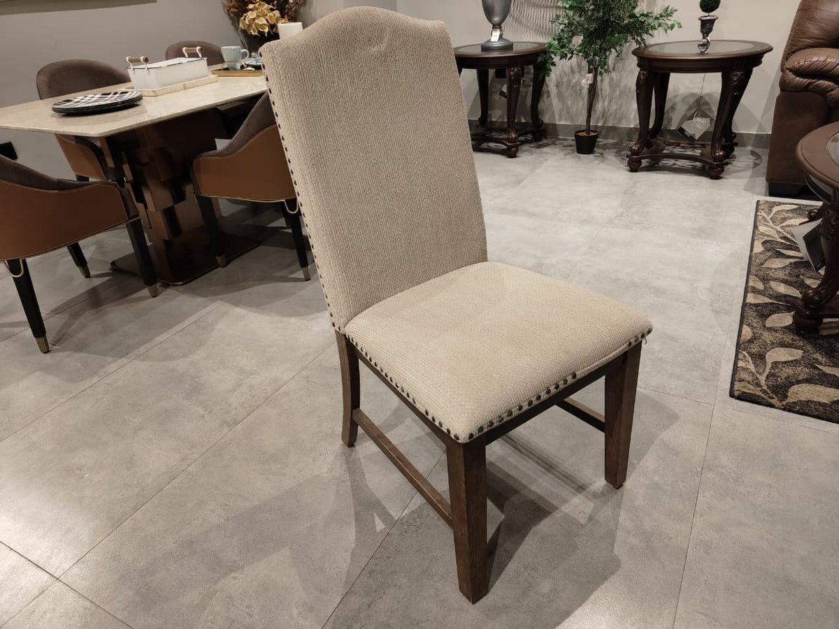 D776-01(1) - DINING CHAIR - OUTLET