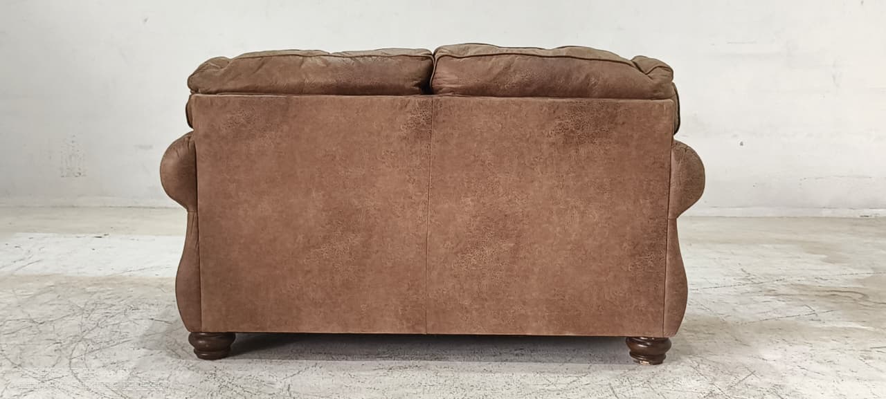 3190135 - 2 SEATER - BLR WH