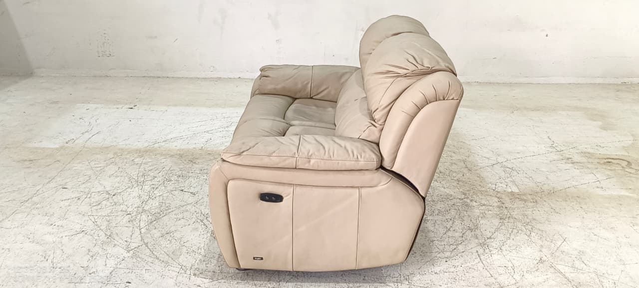 1238 - 2 SEATER RECLINER(ELECTRIC) - BLR WH