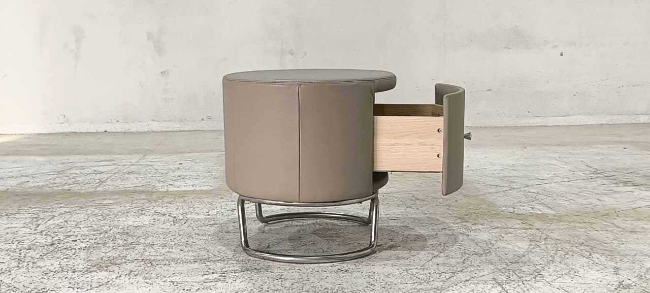 D-220 - NIGHT STAND - BLR WH
