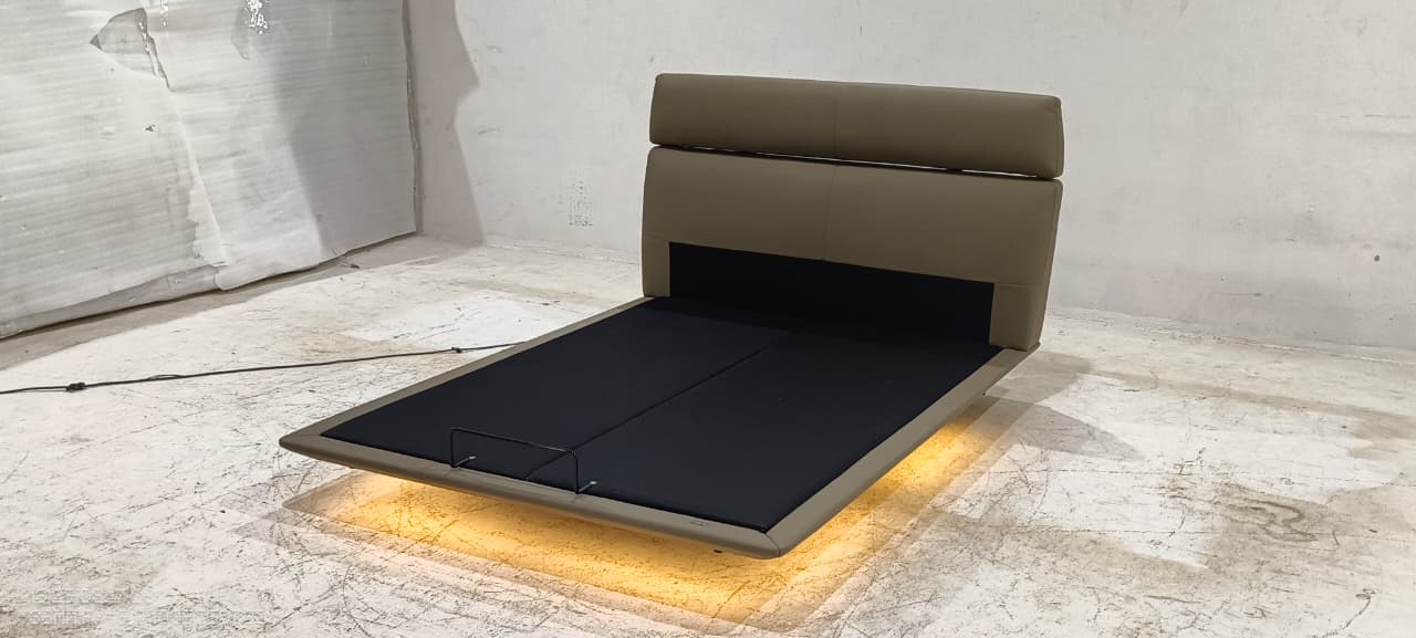 DC2201 - QUEEN BED - BLR WH