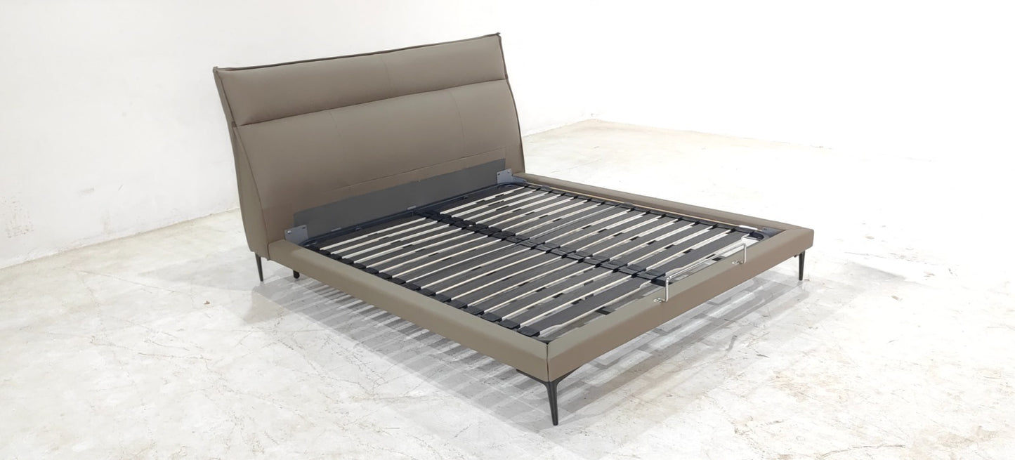 B1015 - KING BED - BLR WH