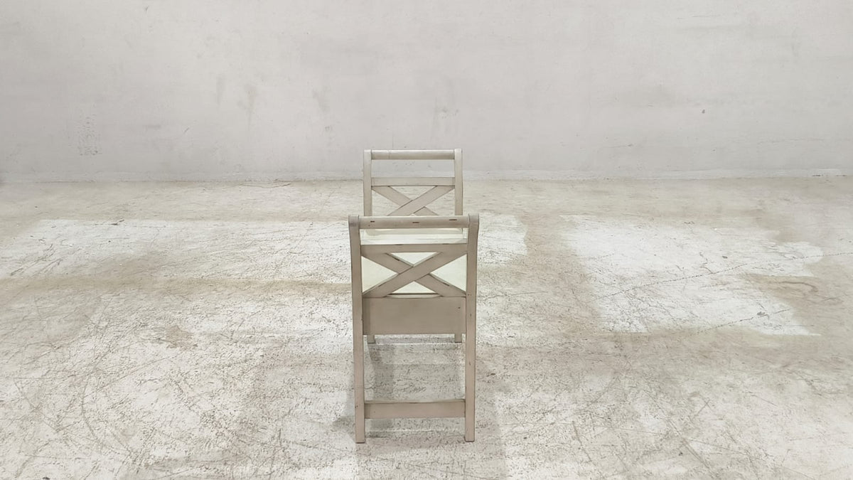 A4000036 - ACCENT CHAIR - BLR WH