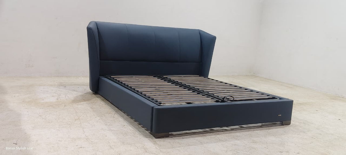 HC9039-18 - KING BED - BLR WH