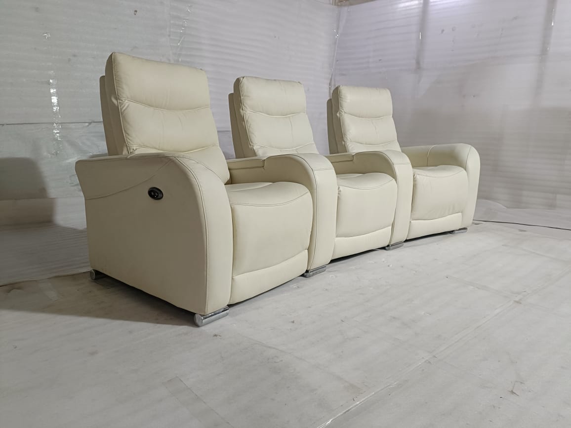 3366 - 3 SEATER HOMETHEATER - HYD WH