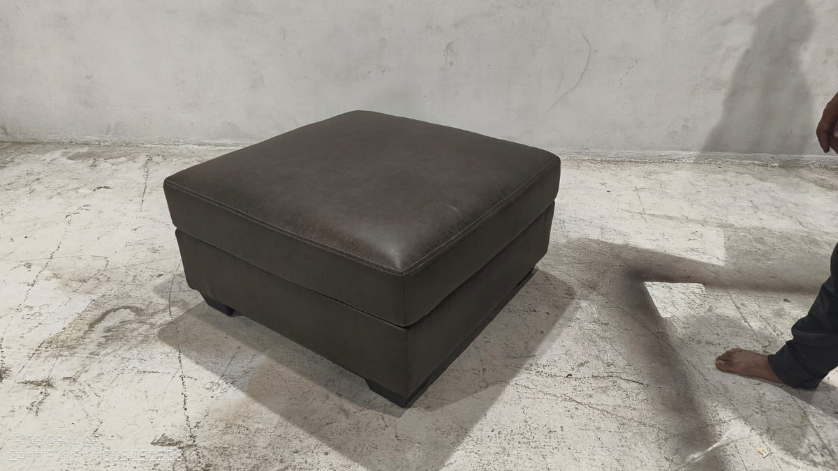 1200008 - OTTOMAN - BLR WH