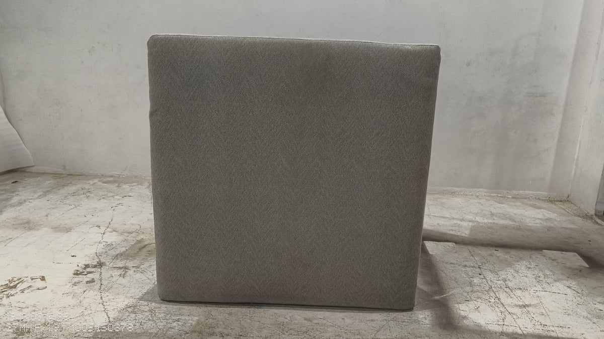 6152008 - OTTOMAN - BLR WH
