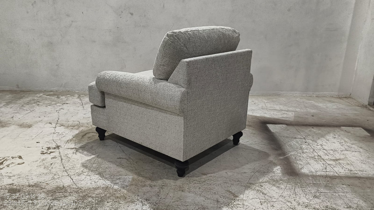 3570220(2) - 1 SEATER - BLR WH