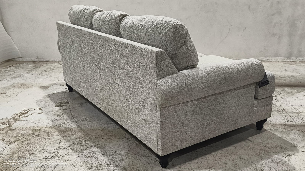 3570238 - 3 SEATER - MUM