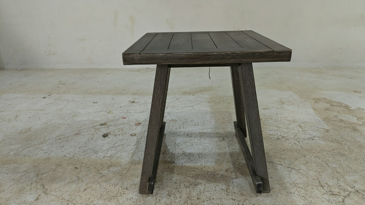T351-13 - SIDE TABLE -  BLR WH