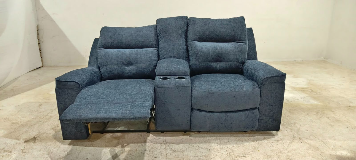 8670494 - 2 SEATER+CONSOLE RECLINER(MANUAL) - OUTLET