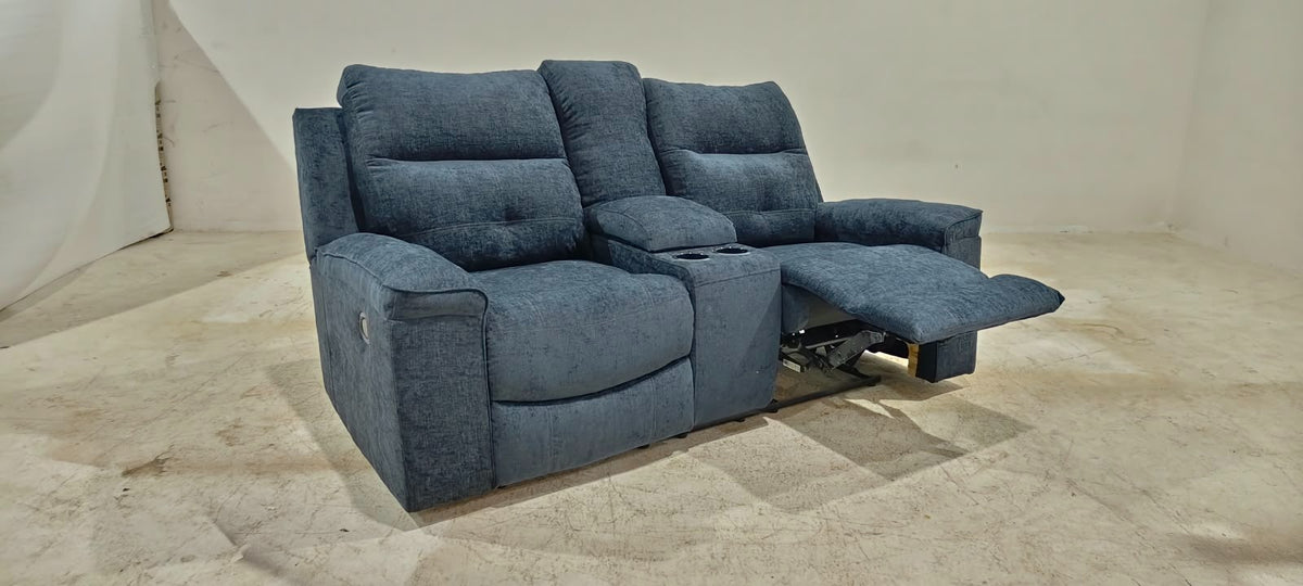 8670494 - 2 SEATER+CONSOLE RECLINER(MANUAL) - OUTLET
