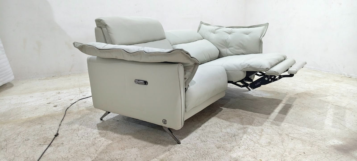 KG.200(4) - 3 SEATER RECLINER(ELECTRIC) - BLR WH