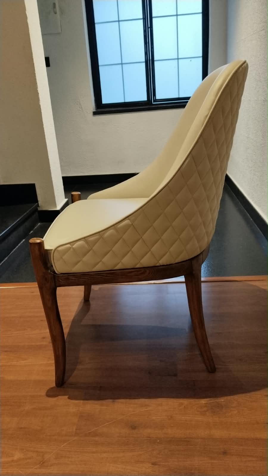 CS-01(2) - DINING CHAIR - HYD DASH(BESPOKE)