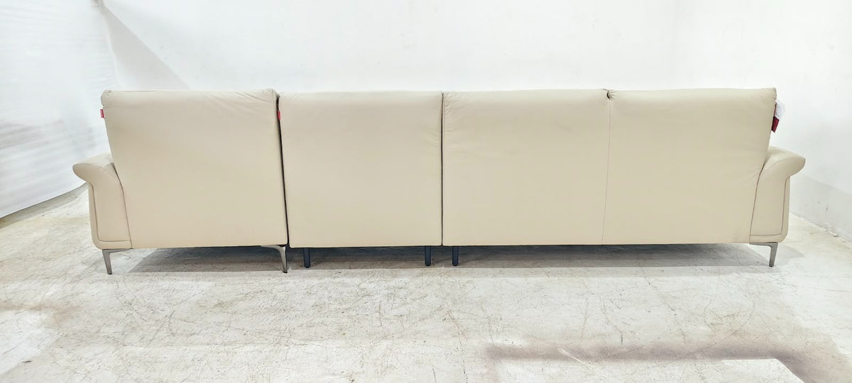 8202 - 3.5 SEATER+CHAISE - BLR WH