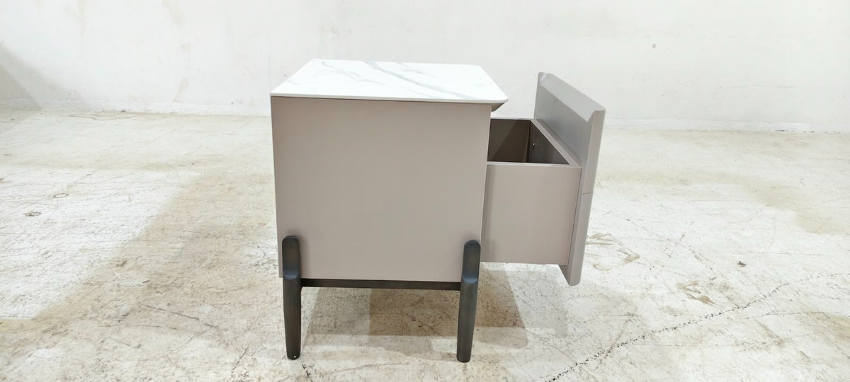 PT3007G-A - SIDE TABLE - BLR WH