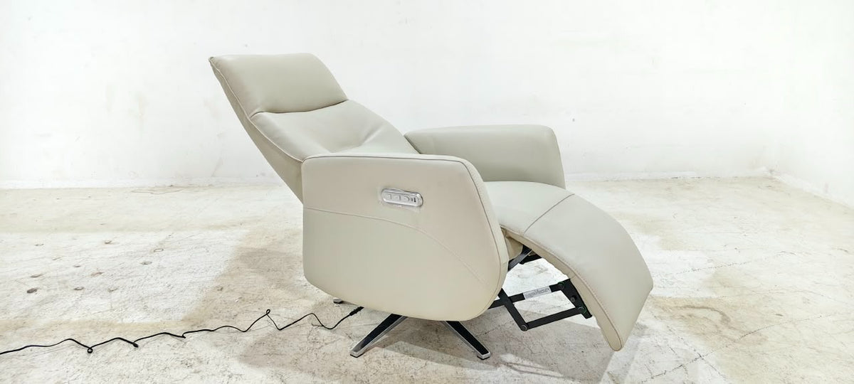 EA2490K-Y1015(3) - 1 SEATER - RECLINER(ELECTRIC) - BLR WH