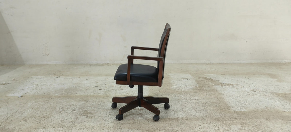 H527-01A - OFFICE CHAIR - BLR WH