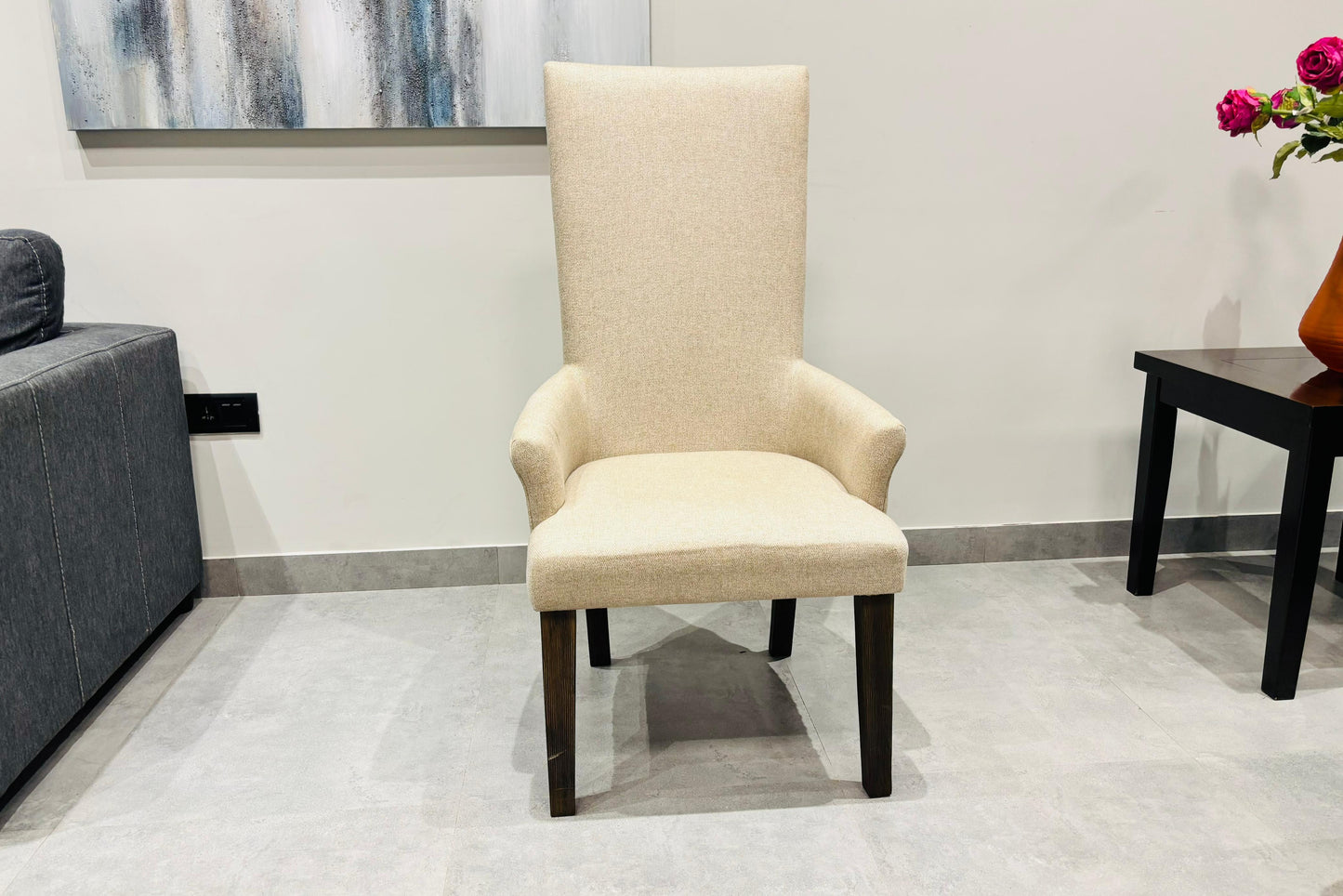 D746-02A(2) - DINING CHAIR - OUTLET