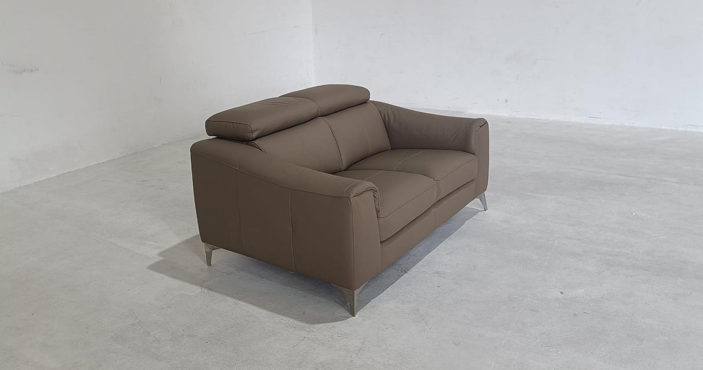 KF.023 - 2 SEATER - OUTLET
