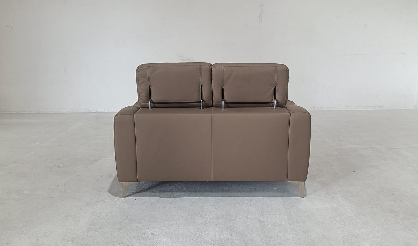 KF.023 - 2 SEATER - OUTLET