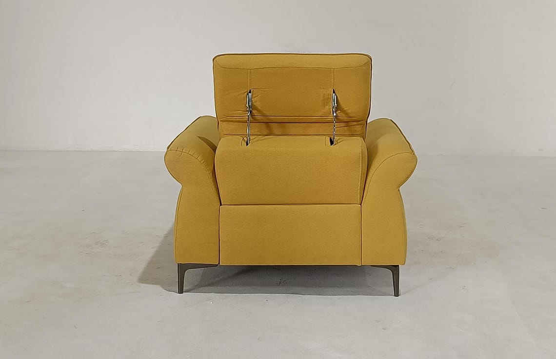 KM.5057(4) - 1 SEATER - BLR WH