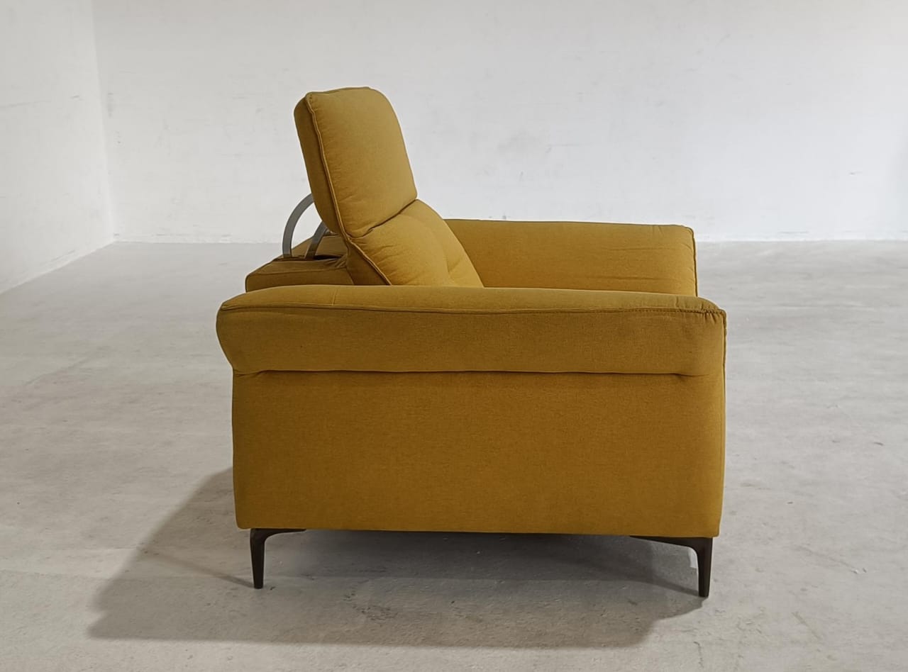 KM.5057(4) - 1 SEATER - BLR WH