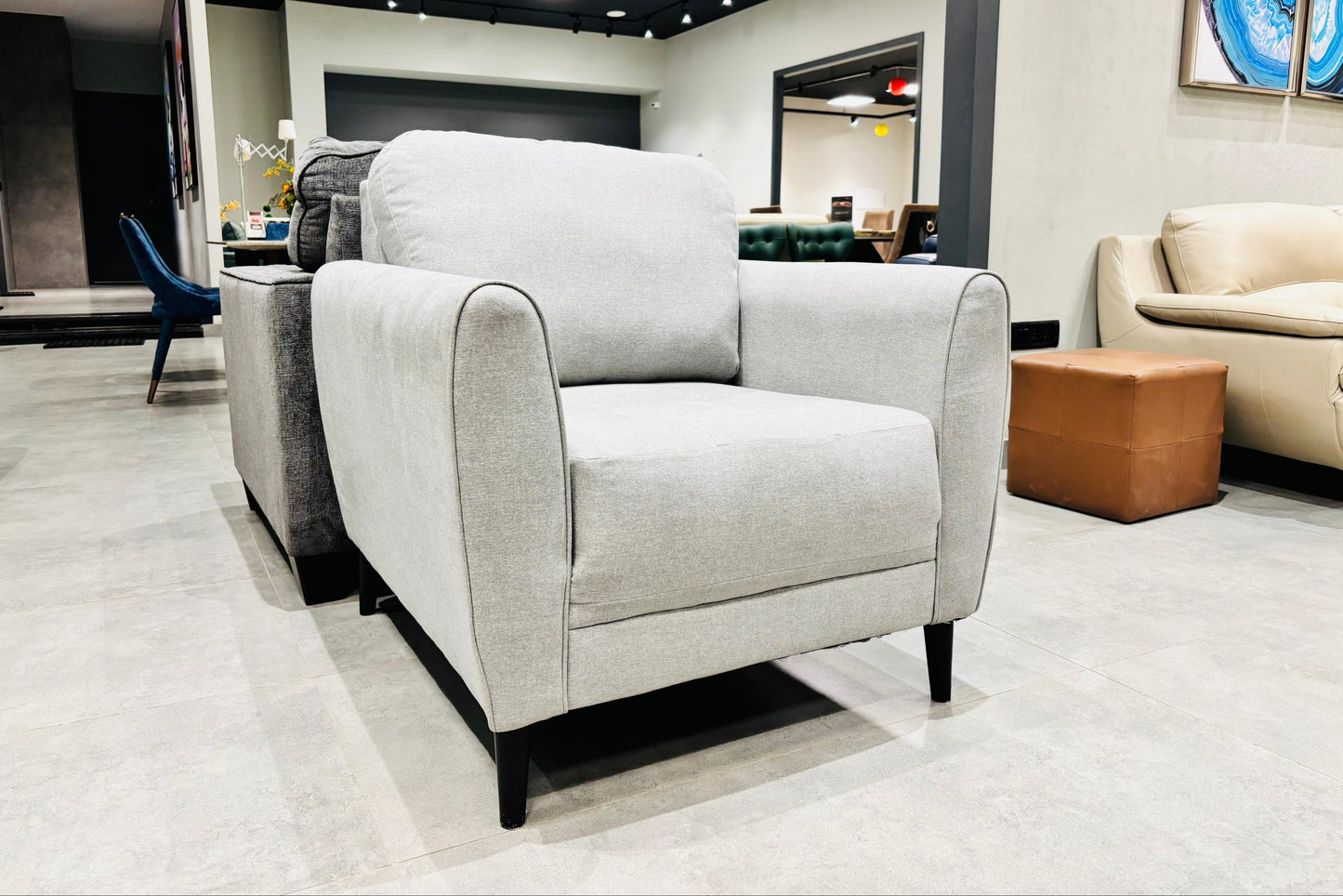 3240120(1) - 1 SEATER - OUTLET