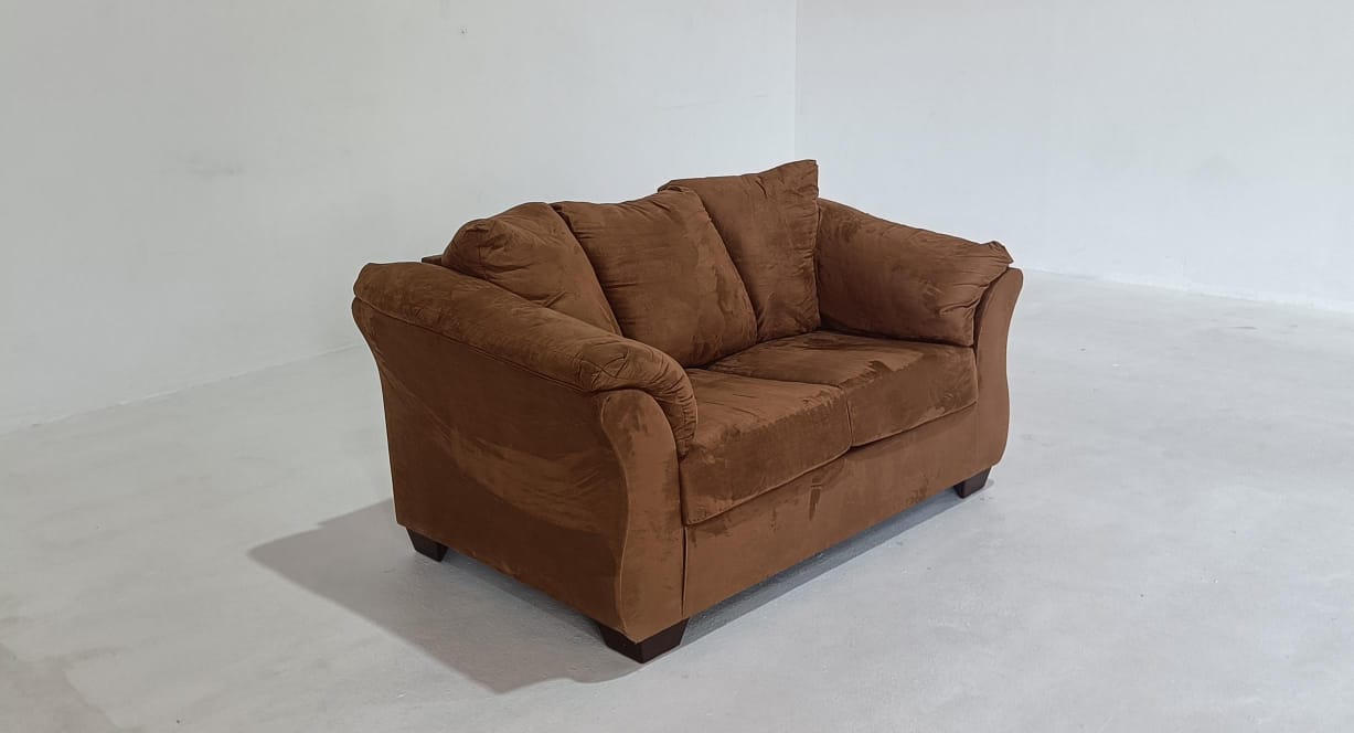 7500235 - 2 SEATER - BLR WH