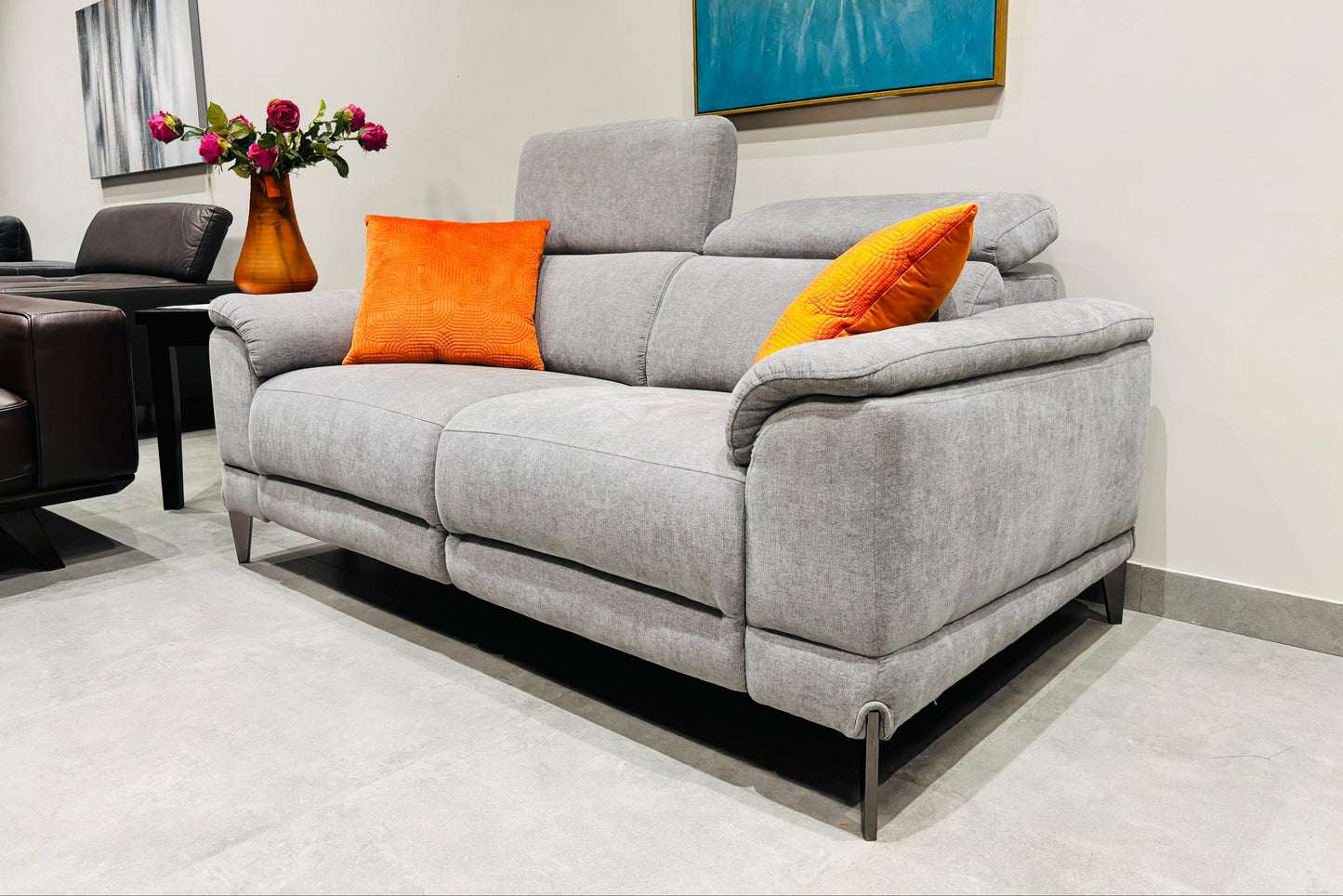 KM.5076 - 2 SEATER - OUTLET