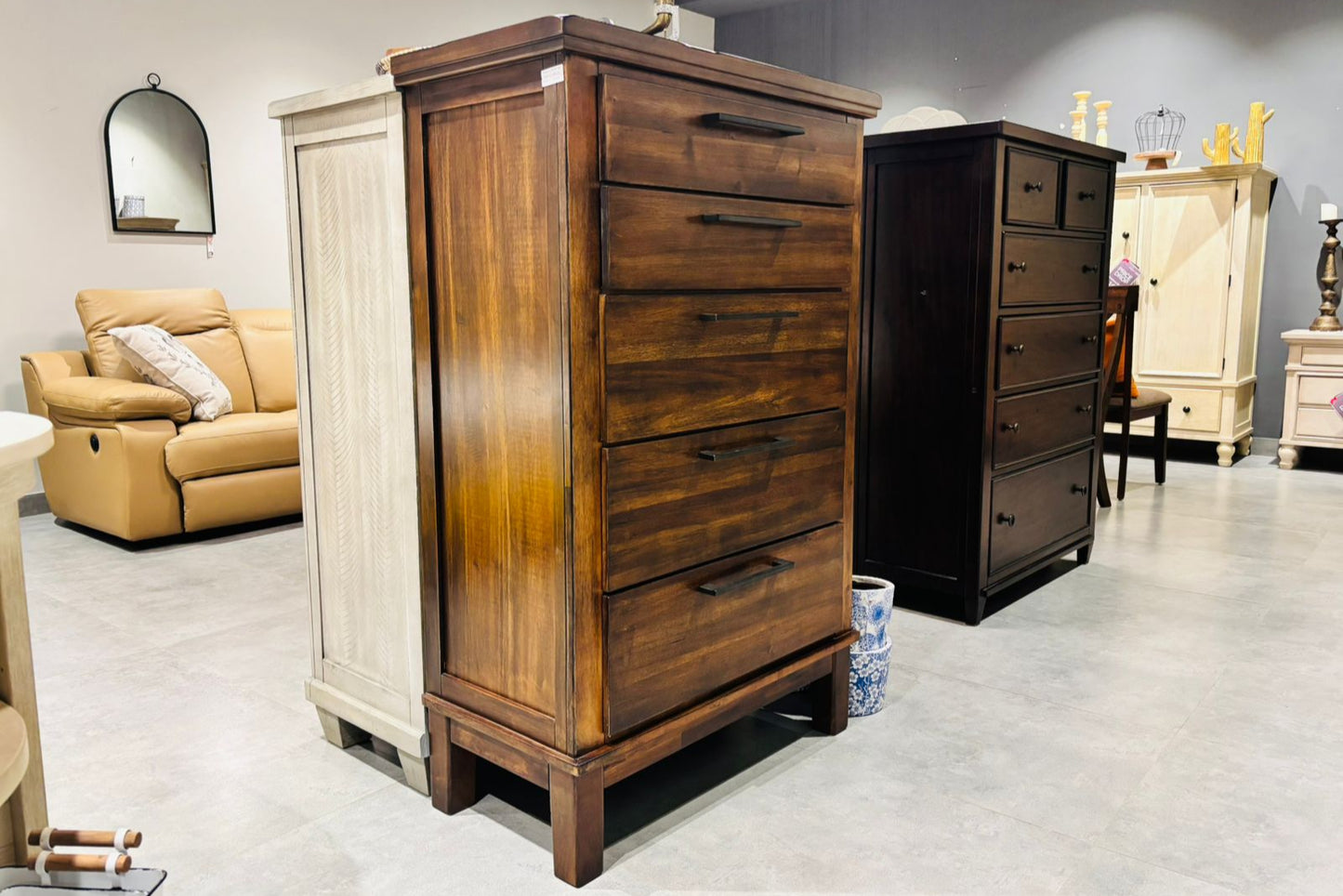 B594-46 - CHEST DRAWER - OUTLET