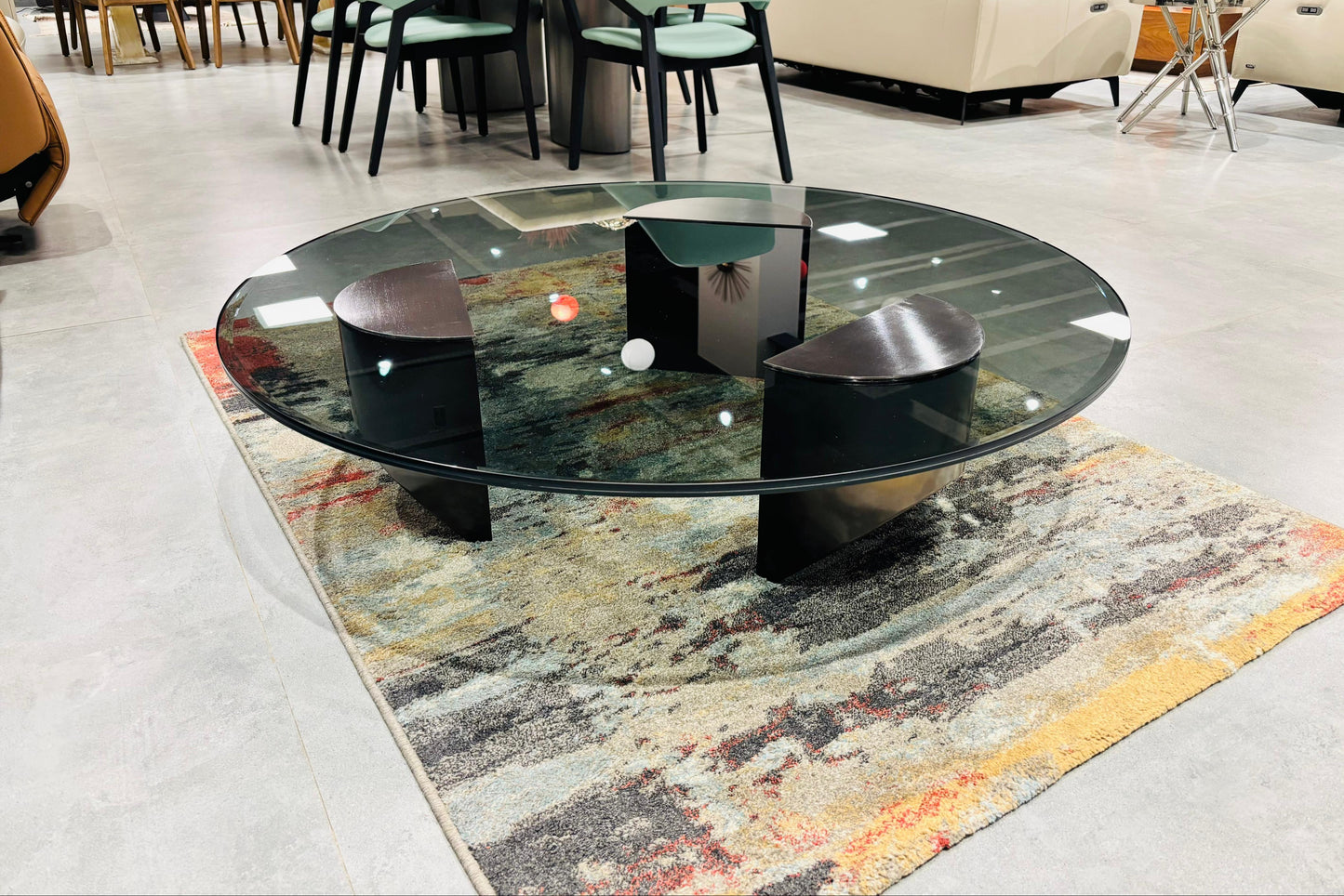 BCJ173 - CENTRE TABLE - OUTLET