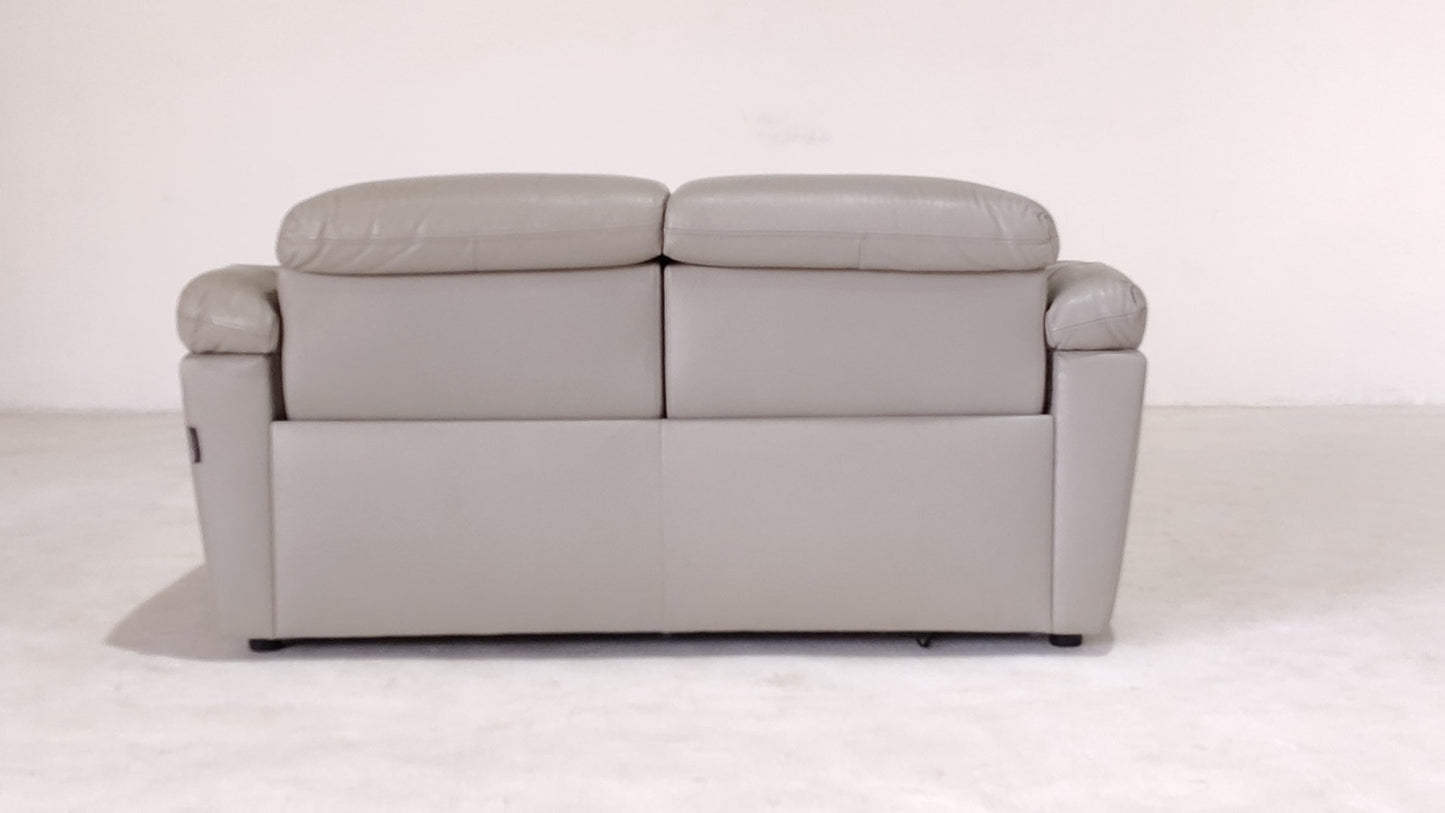 KM.5033 - 2 SEATER RECLINER(ELECTRIC) - OUTLET