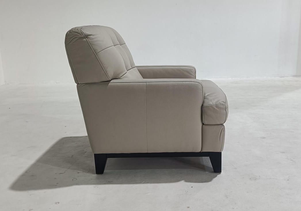 1287(1) - 1 SEATER - OUTLET