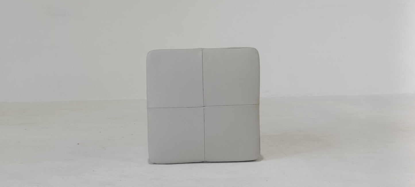 D506 - OTTOMAN - BLR WH