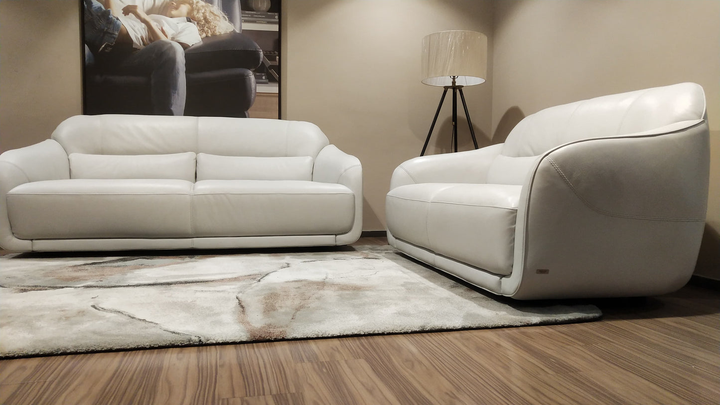 C250 - 3+2 SEATER - OUTLET