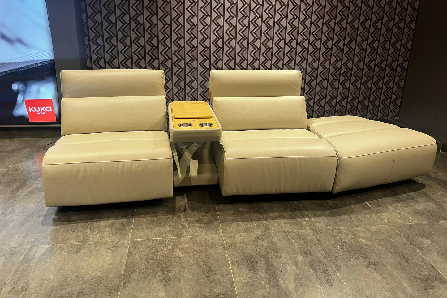 D2203 - 3 SEATER+CT+LOUNGE - NAR