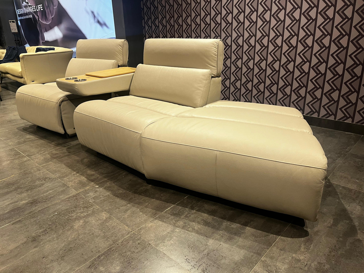 D2203 - 3 SEATER+CT+LOUNGE - NAR