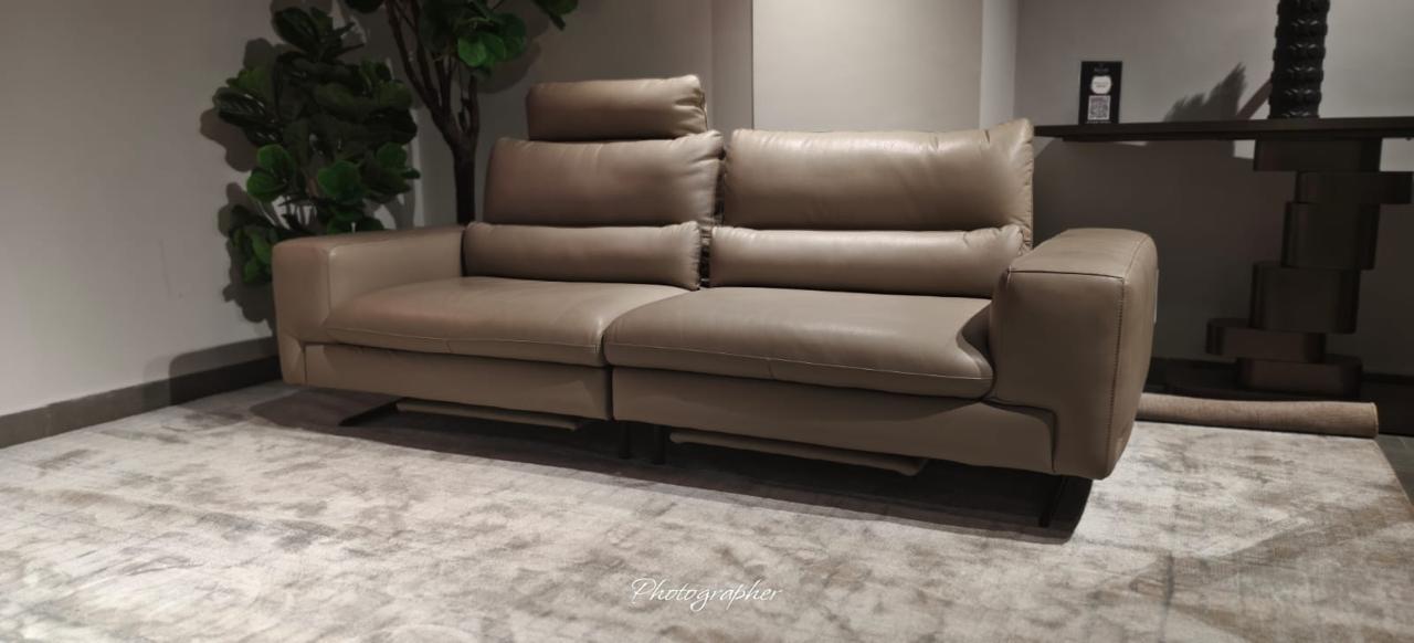 KF.119 - 3+2 SEATER - WFD