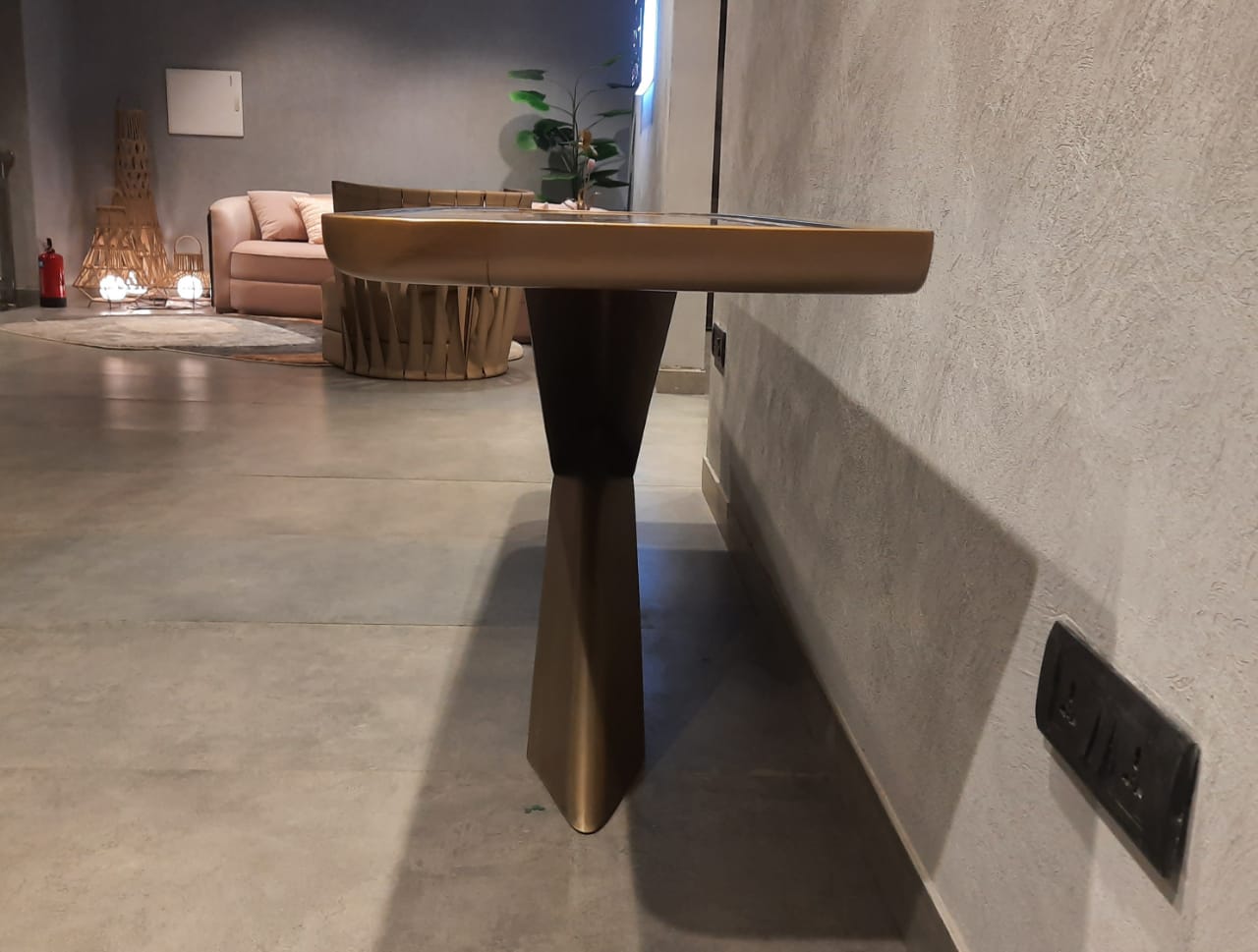 CONSOLE TABLE - NAR DASH(BESPOKE)