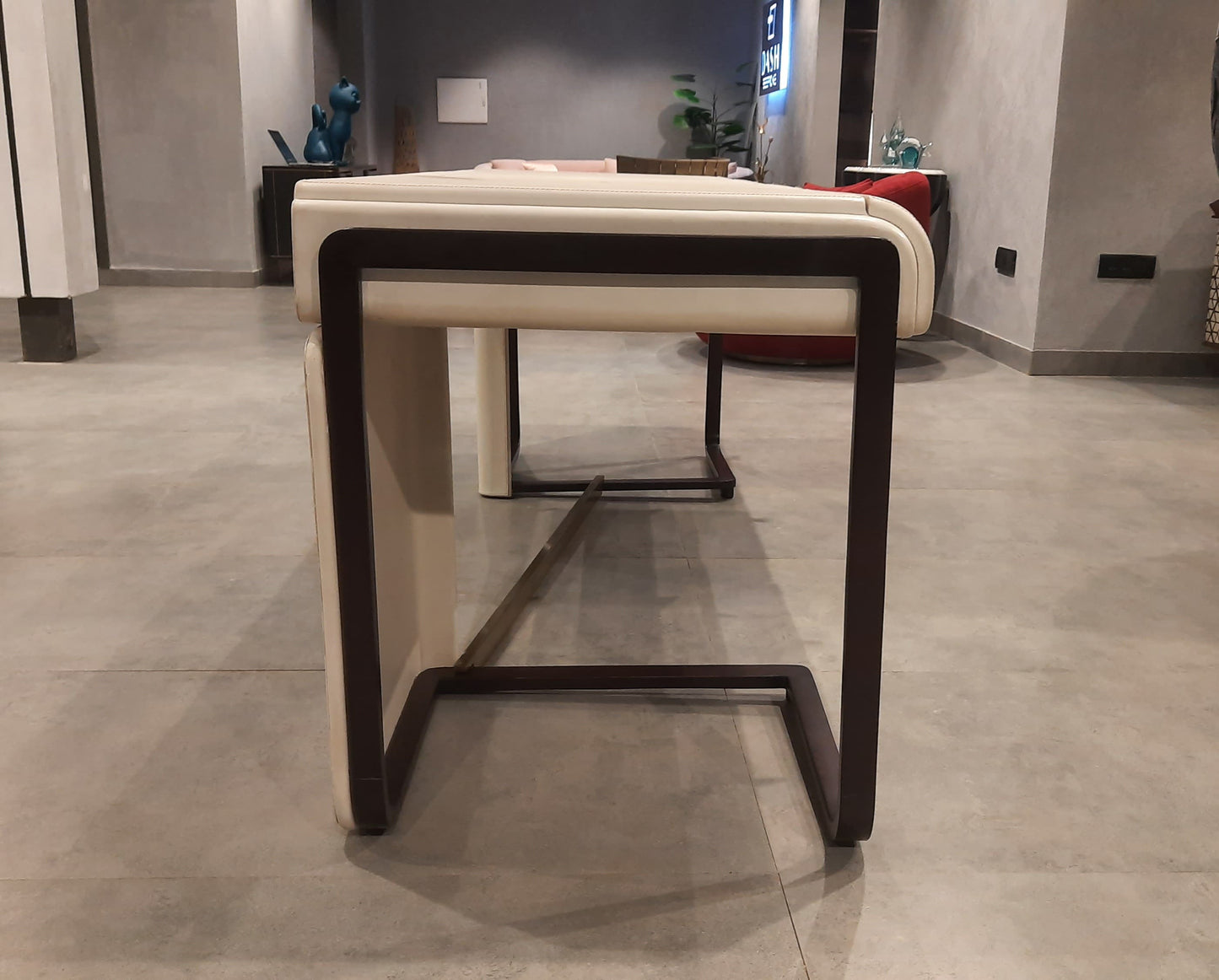 STUDY TABLE - IND DASH(BESPOKE)