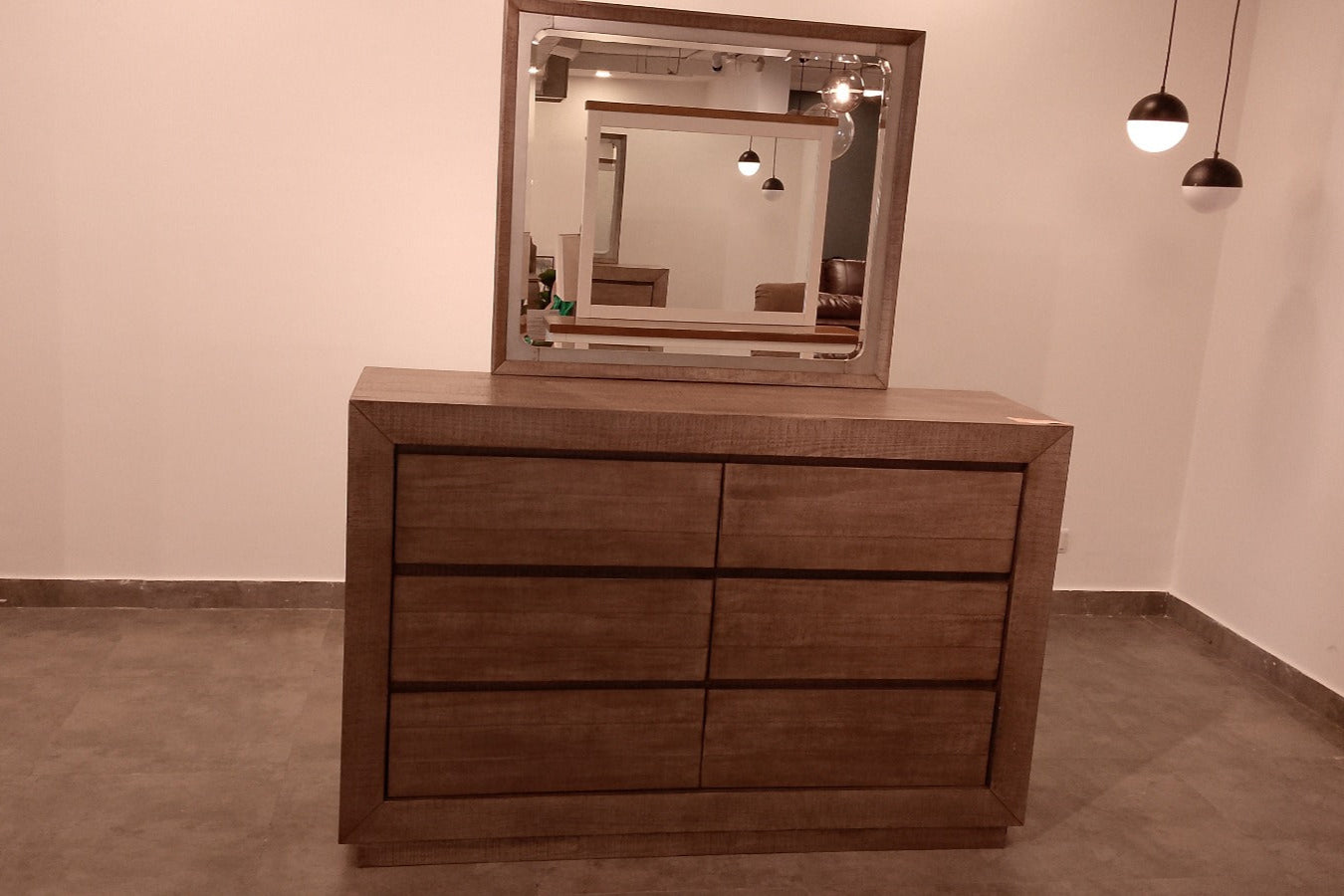 B760-36+31 - DRESSER MIRROR - BSK