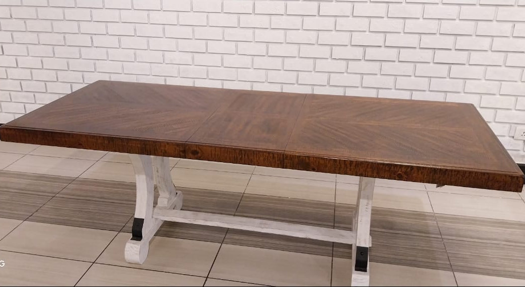 D546-35 - DINING TABLE - CBD