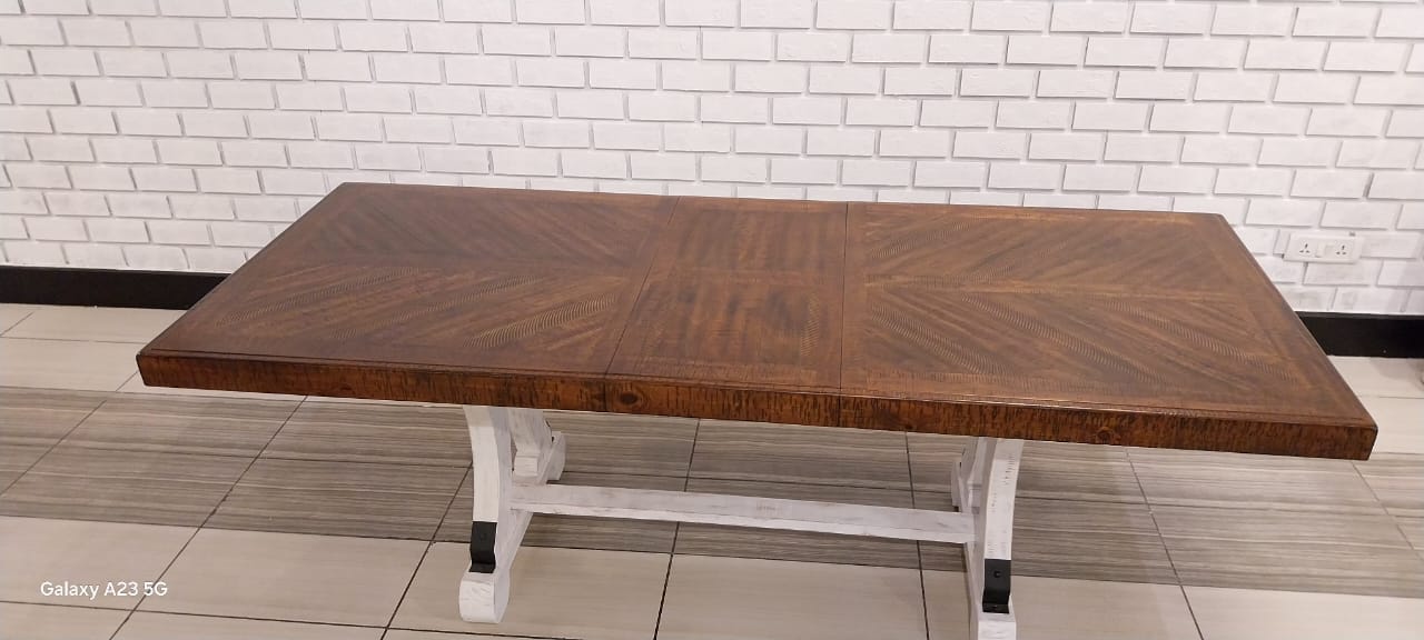 D546-35 - DINING TABLE - CBD