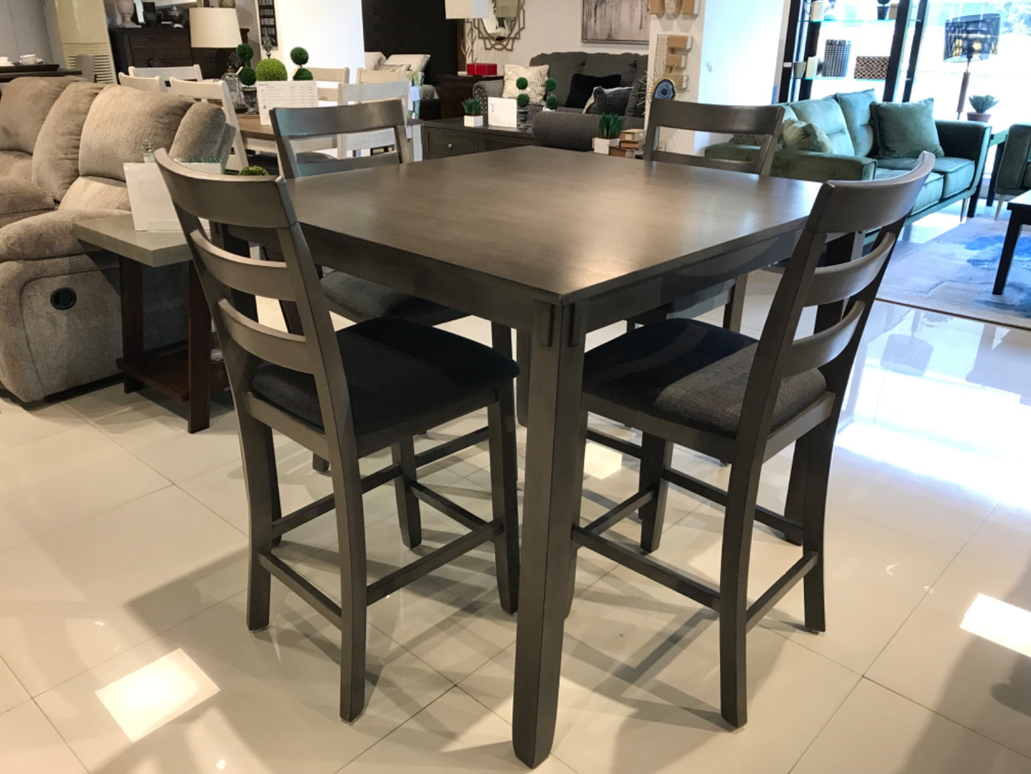 D383-223 - DINING SET - BTM