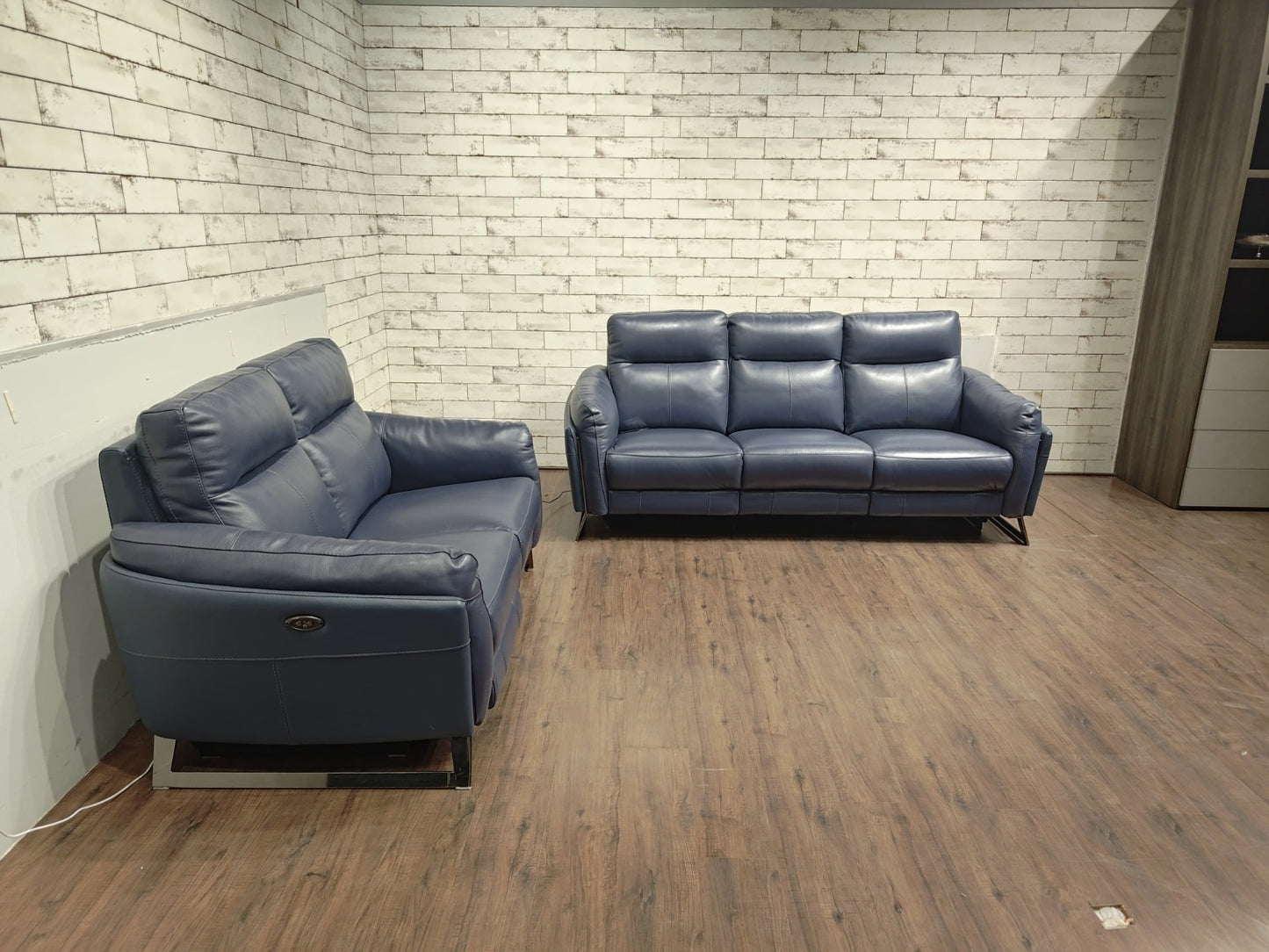 RS-12425-Y - 3+2 SEATER RECLINER(ELECTRIC) - BWDD
