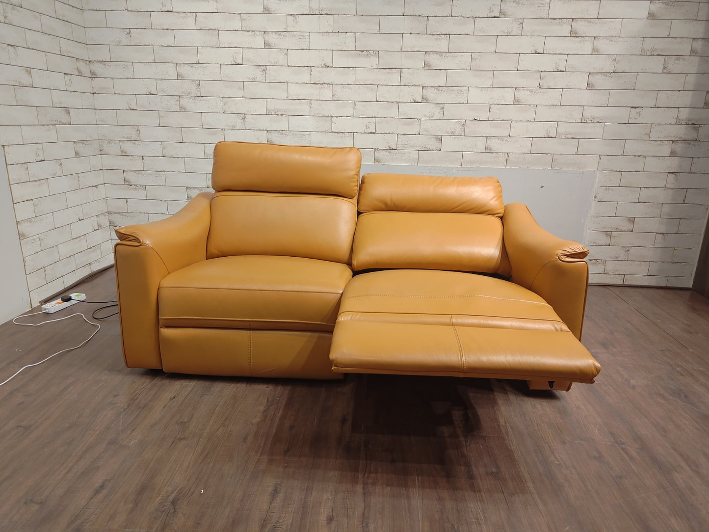 KM.5035 - 2 SEATER - BWDD