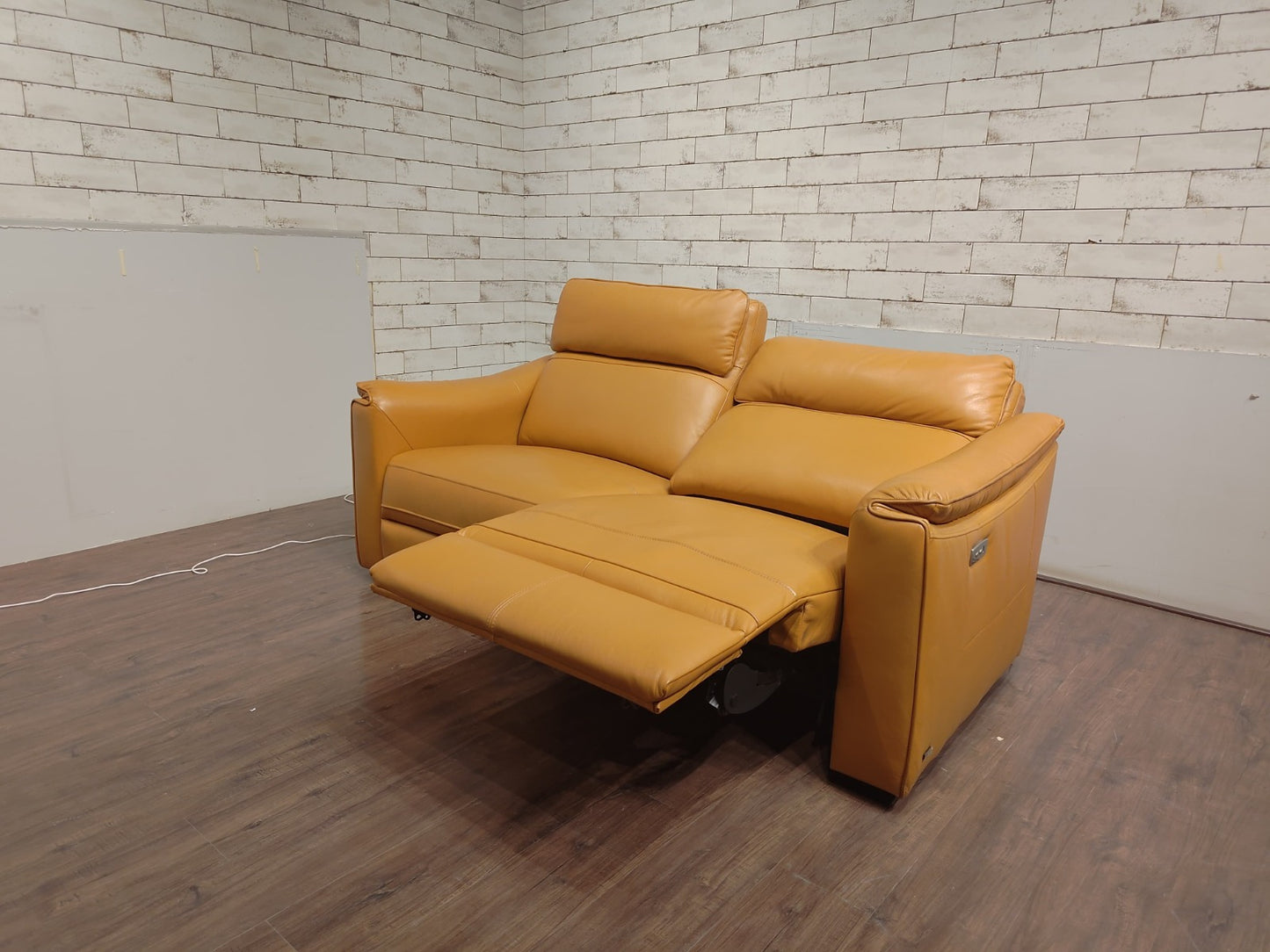 KM.5035 - 2 SEATER - BWDD