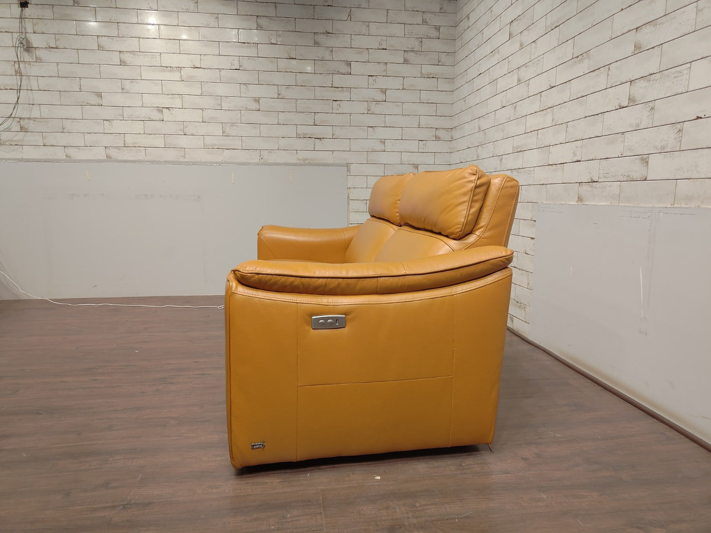 KM.5035 - 2 SEATER - BWDD