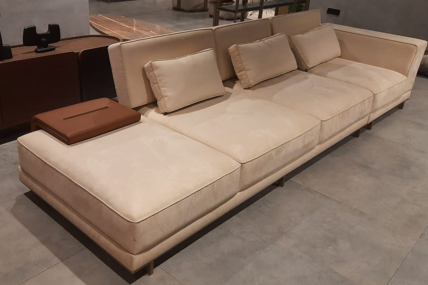 LOUNGE SOFA - 3 SEATER + LOUNGE - IND DASH(BESPOKE)